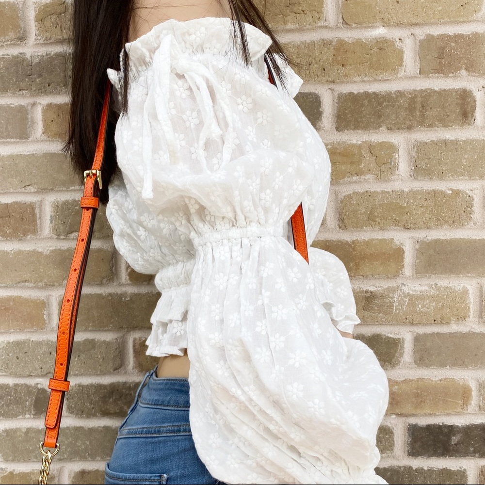 Off Shoulder Ruffle Top XS White - Picture 7 of 7